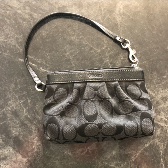 Coach Wristlet - Picture 2 of 10